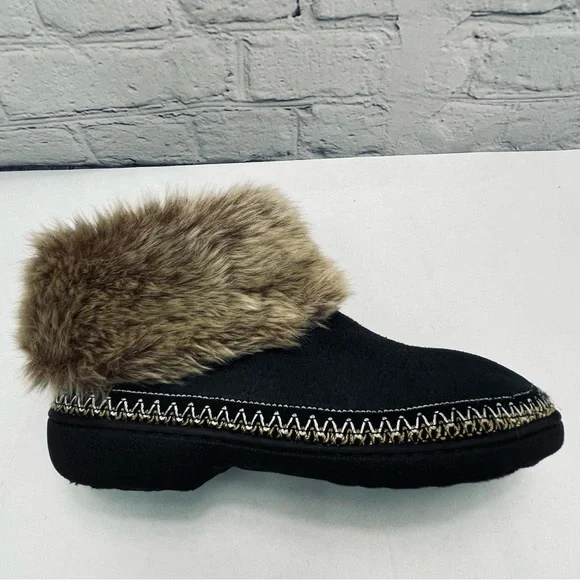 Women's Isotoner Woodlands Faux Fur Booties Slippers 7.5-8 - Picture 2 of 6